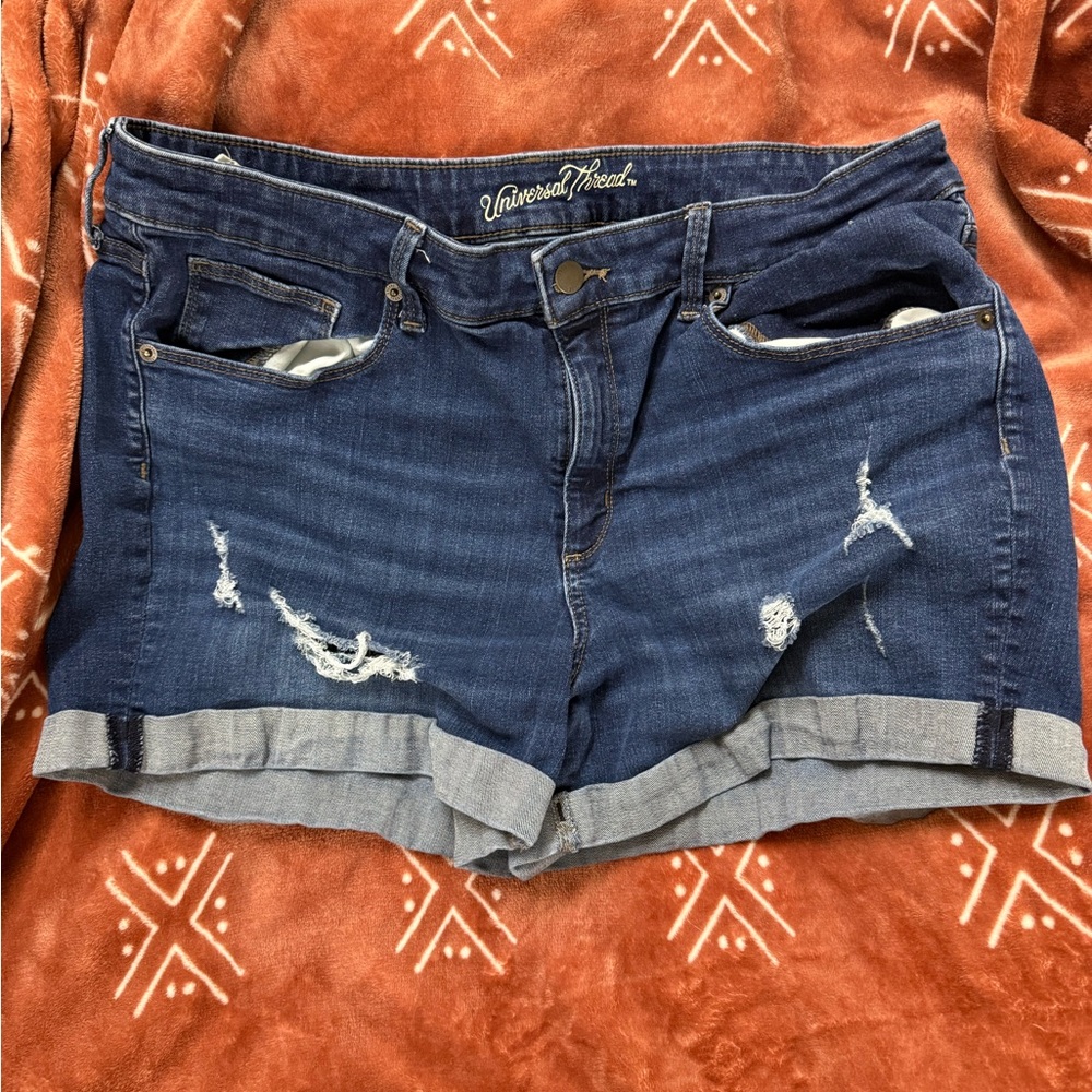Universal Thread “midi” shorts